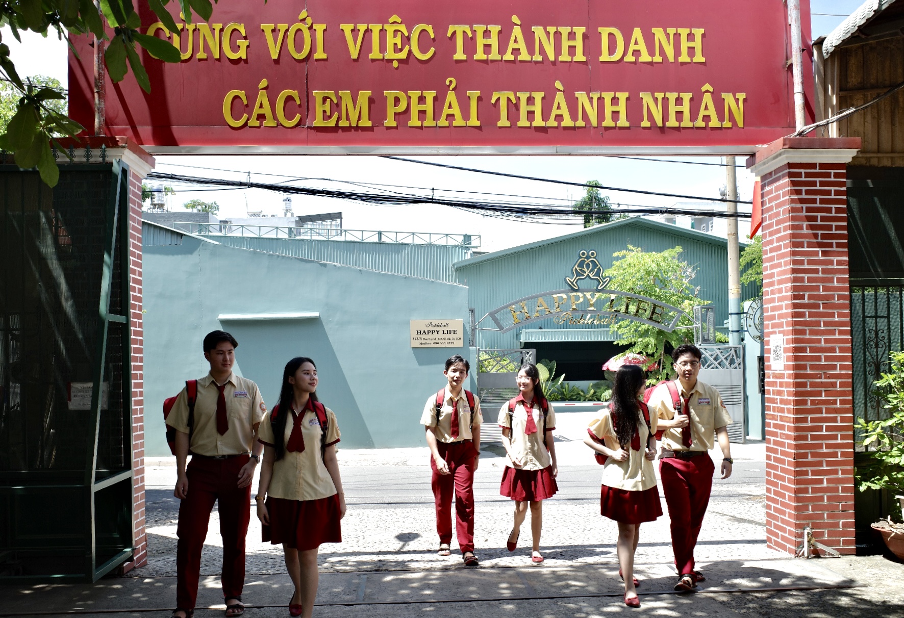 Học Sinh Nội Trú at campus