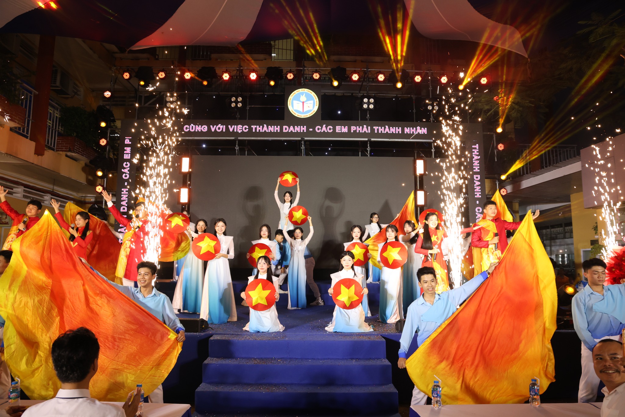 Lễ Tri Ân và Trưởng Thành - Thành Nhân 18