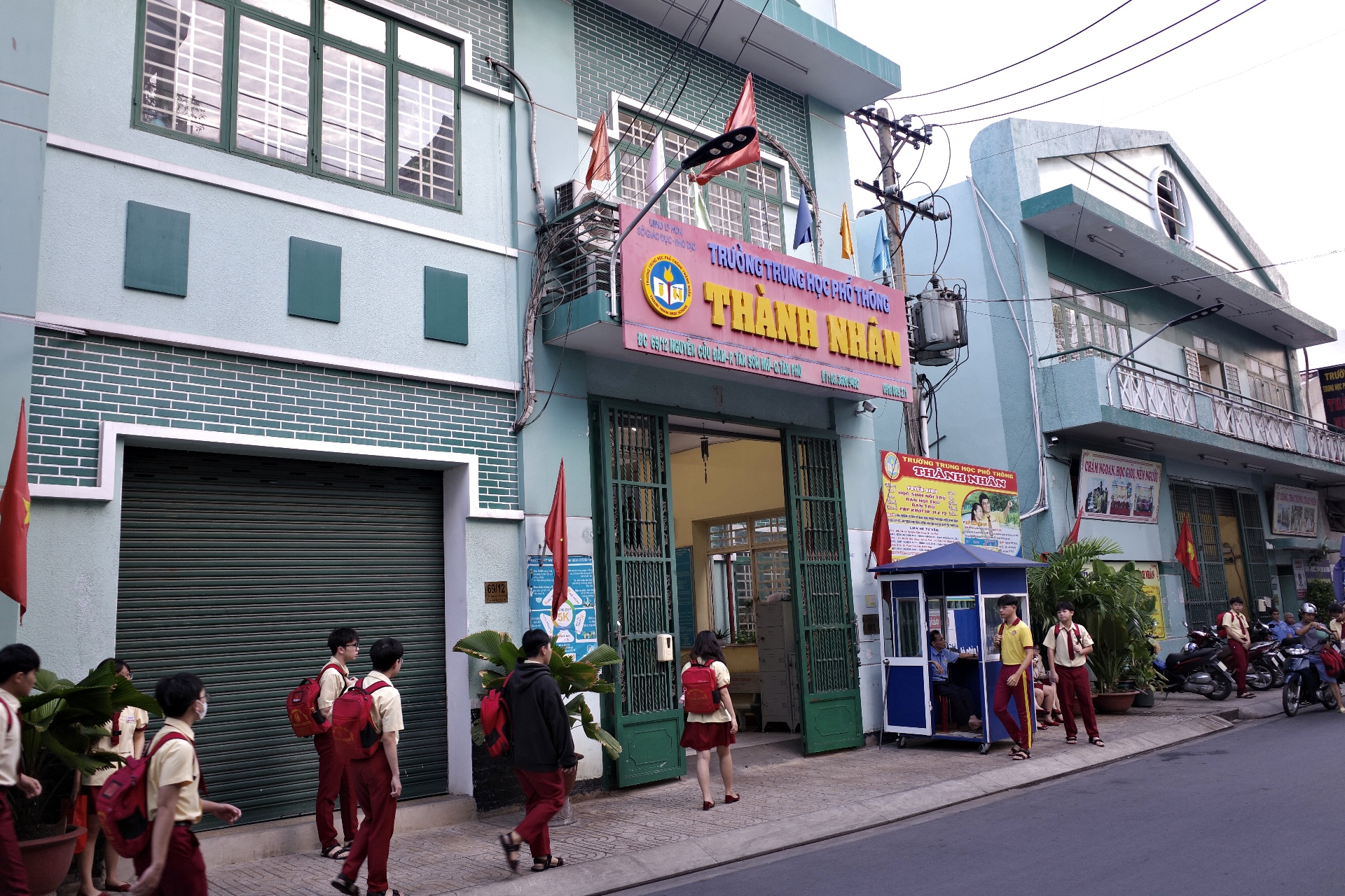 Cơ sở 1, 69/10-12 Nguyễn Cửu Đàm, P.Tân Sơn Nhì, Quận Tân Phú, TP. HCM