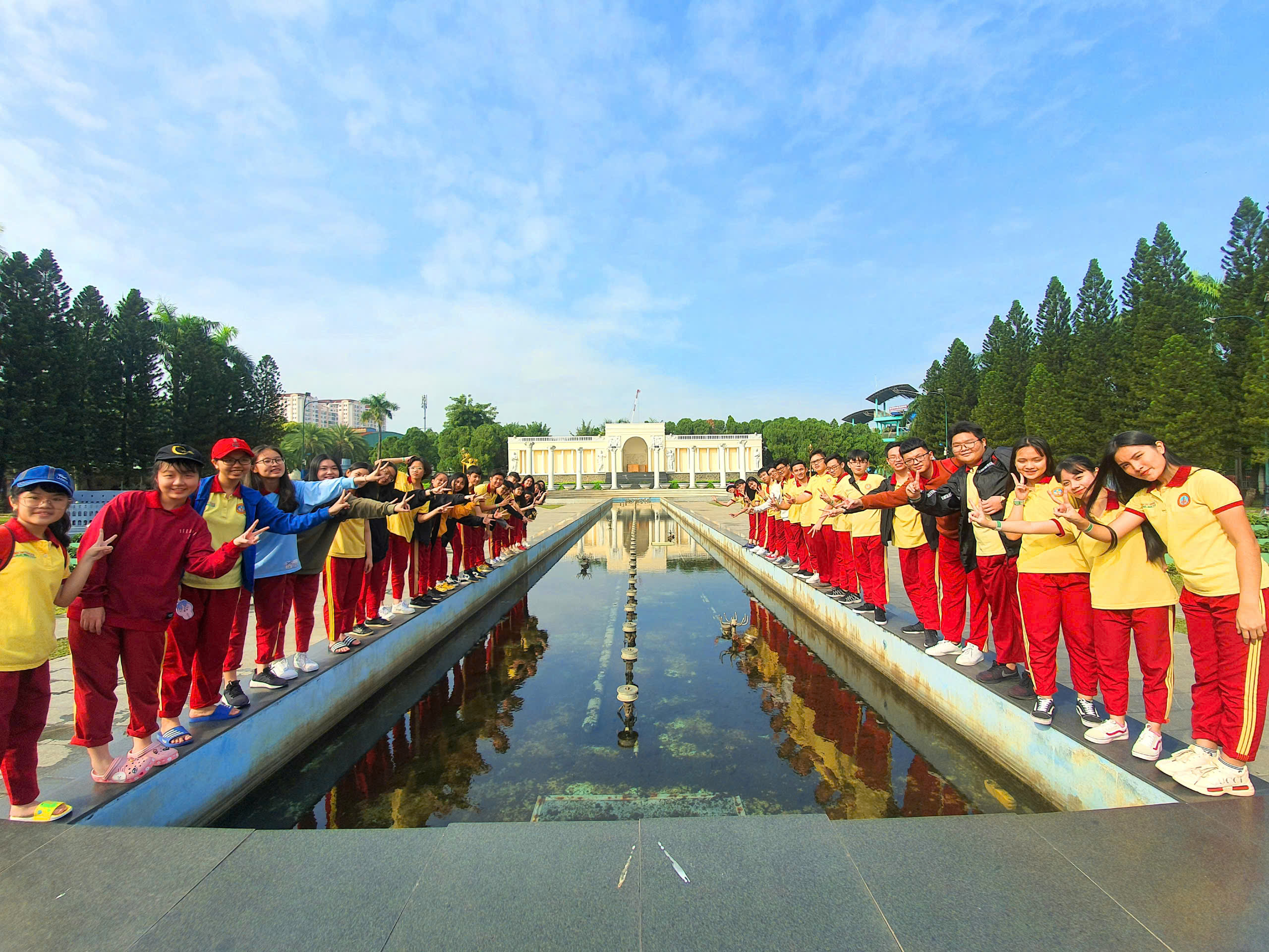 Tham quan trong thành phố - Thành Nhân 4