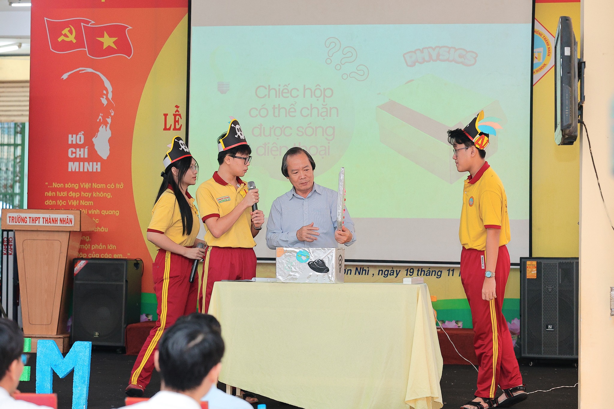 Tiết học dự án - Thành Nhân 12